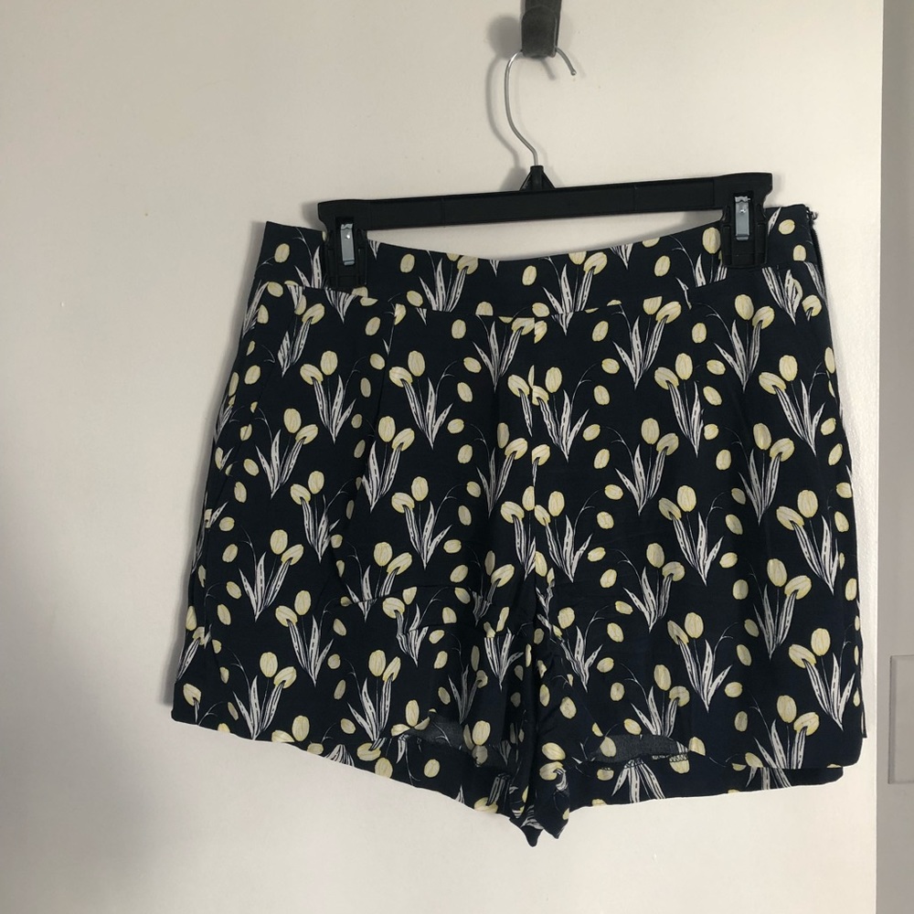 Loft floral shorts